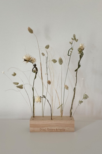 Set von natürlich Trockenblumen + Holzständer, mittel