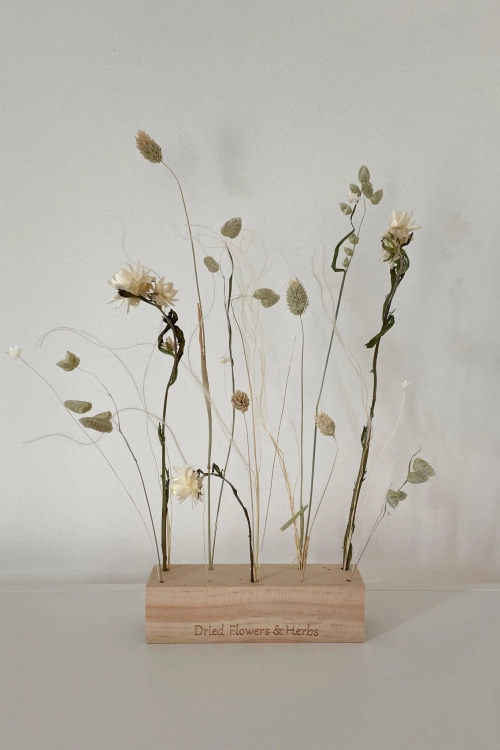 Set von natürlich Trockenblumen + Holzständer, mittel
