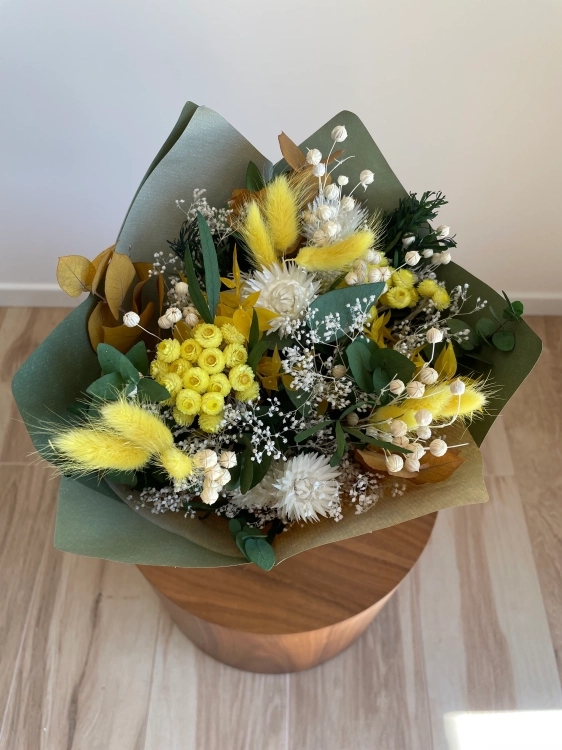 Dried flowers bouquet - yellow