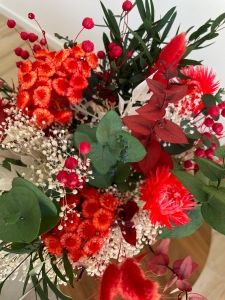 Dried flowers bouquet - red