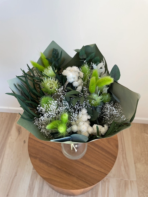Dried flowers bouquet - green
