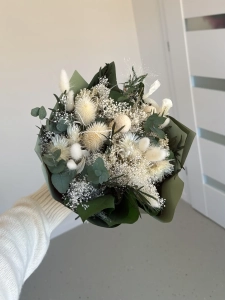 Dried flowers bouquet - white, standard