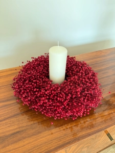 Dried linen wreath - red - 30 cm