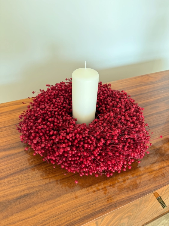 Dried linen wreath - red - 30 cm